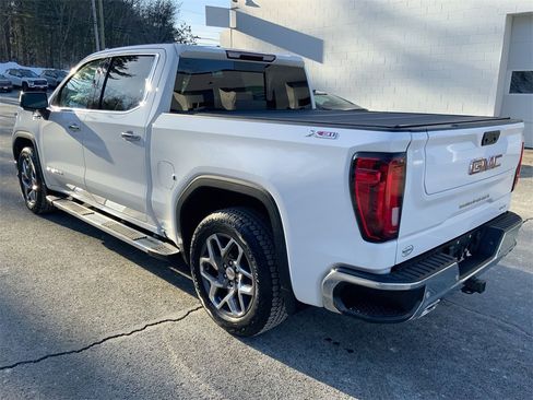 Used 2023 GMC Sierra 1500 SLT w/ SLT Premium Plus Package image 37