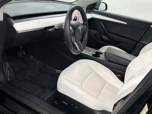 Used 2023 Tesla Model 3 Standard Range RWD image 10
