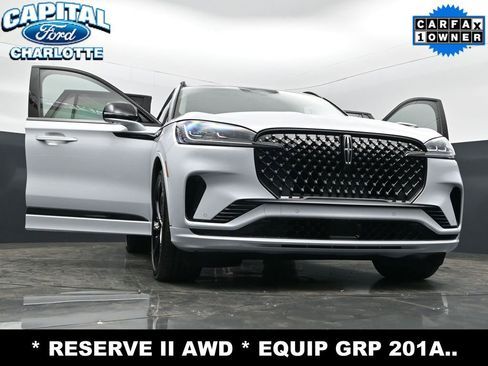Used 2025 Lincoln Aviator Reserve w/ Equipment Group 201A image 41