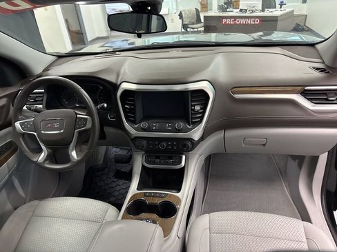 Used 2023 GMC Acadia SLE AWD/4WD image 14