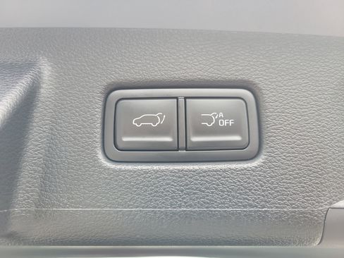 Certified 2025 Kia Telluride S image 14