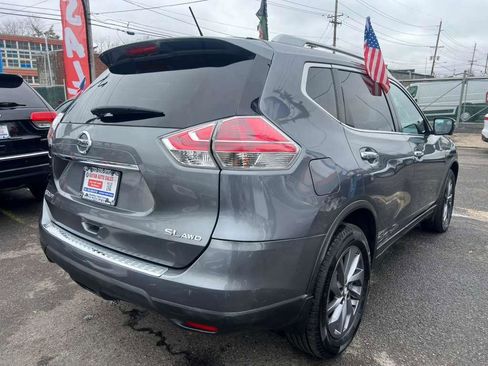 Used 2016 Nissan Rogue SL w/ SL Premium Package image 11