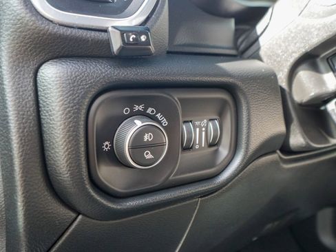 Used 2019 RAM 3500 Laramie image 23