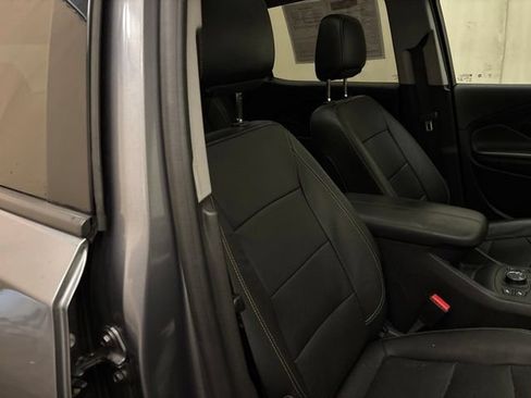 Used 2021 GMC Terrain SLT w/ Infotainment Package II AWD/4WD image 23