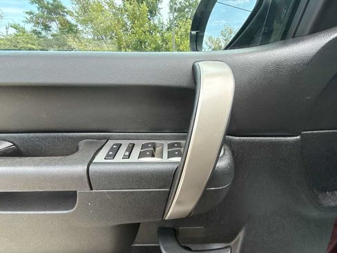 Used 2013 Chevrolet Silverado 2500 LT w/ Interior Plus Package AWD/4WD image 20