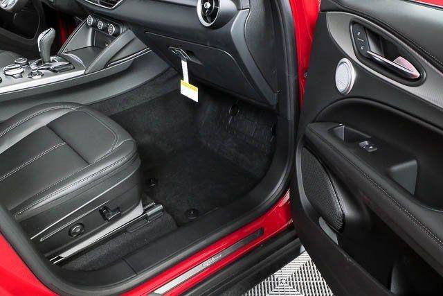 New 2026 Alfa Romeo Stelvio Sprint AWD/4WD image 26