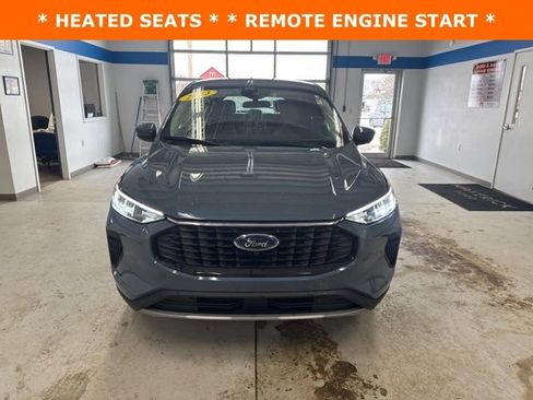 Used 2023 Ford Escape Active w/ Tech Pack #2 image 4