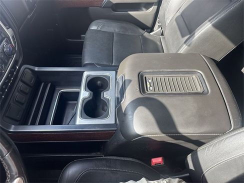 Used 2018 GMC Sierra 1500 SLT image 21