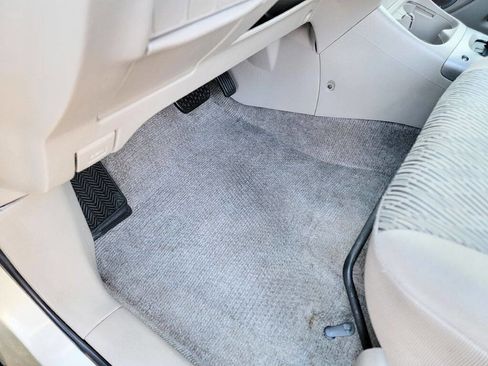 Used 2002 Toyota RAV4 2WD image 11