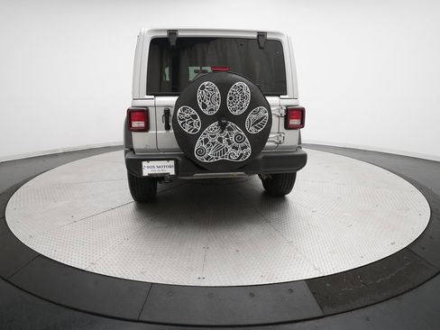 Used 2023 Jeep Wrangler Sport image 25