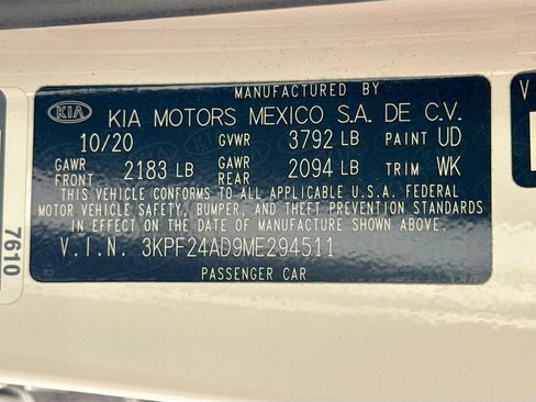 Used 2021 Kia Forte LXS image 27