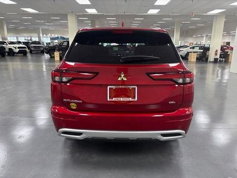 Used 2024 Mitsubishi Outlander SEL FWD image 6