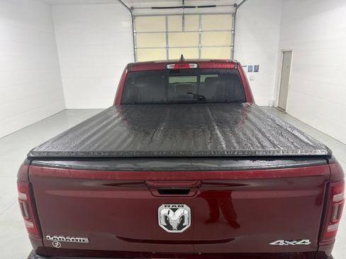 Used 2020 RAM 1500 Laramie w/ Sport Appearance Package AWD/4WD image 9