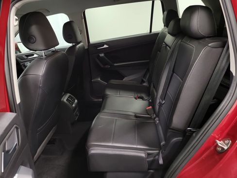 Used 2019 Volkswagen Tiguan SEL image 24