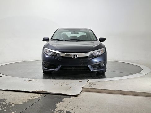 Used 2017 Honda Civic EX-L image 4