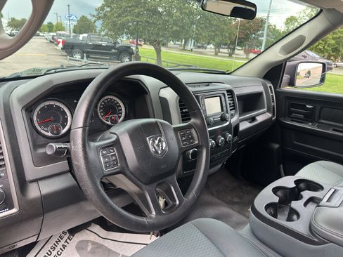 Used 2017 RAM 1500 Tradesman w/ Popular Equipment Group RWD image 18