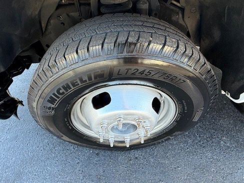 Used 2011 Ford F350 XL w/ PWR Equipment Group image 9