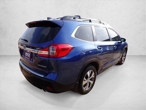 Used 2021 Subaru Ascent Premium w/ Convenience Package AWD/4WD image 4