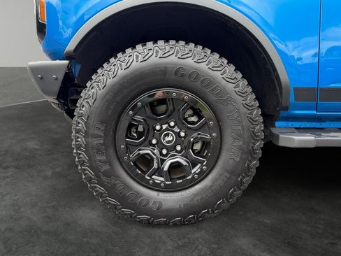 Used 2024 Ford Bronco Wildtrak AWD/4WD image 4