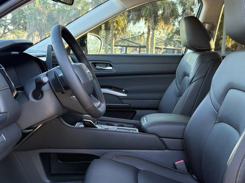 New 2026 Nissan Pathfinder SL w/ Cargo Package FWD image 11