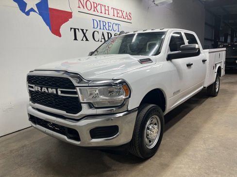 Used 2019 RAM 2500 Tradesman w/ Chrome Appearance Group AWD/4WD image 1