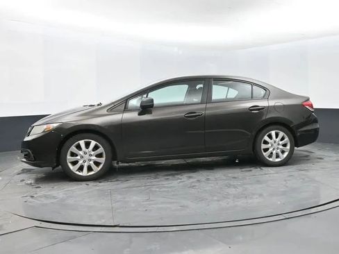 Used 2013 Honda Civic LX image 5