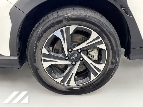 Used 2024 Subaru Crosstrek 2.0i Premium AWD/4WD image 31