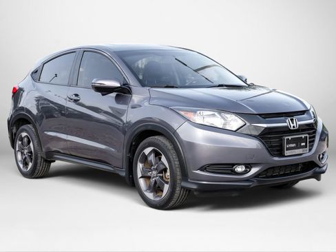 Used 2018 Honda HR-V EX image 4