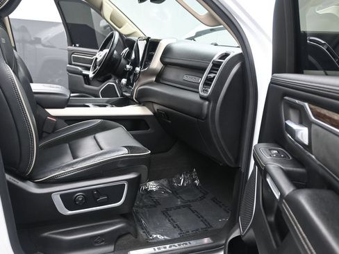 Used 2020 RAM 1500 Laramie RWD image 17