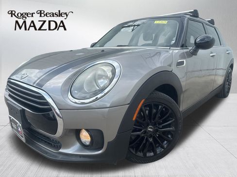 Used 2016 MINI Cooper Clubman image 1