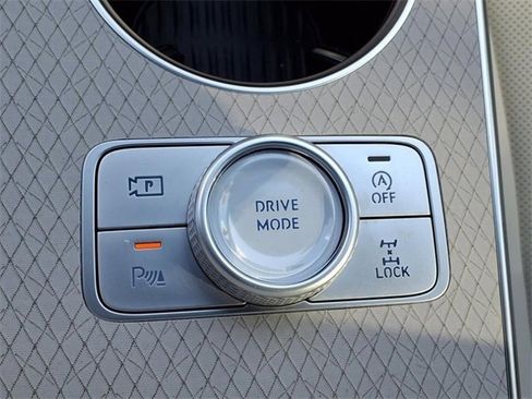 New 2025 Genesis GV80 3.5T Prestige image 13