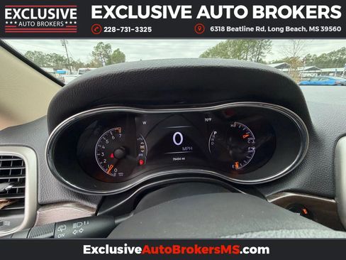 Used 2018 Jeep Grand Cherokee Laredo image 6