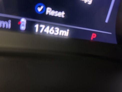 Used 2024 Cadillac XT6 Sport w/ Technology Package image 35