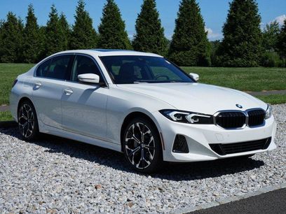 New 2025 BMW 330i xDrive Sedan w/ Convenience Package