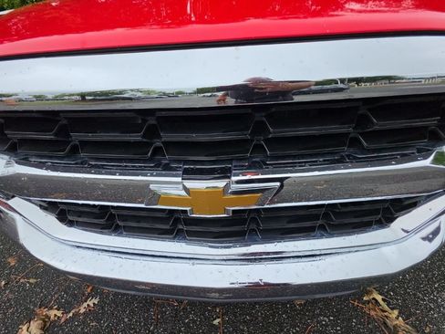 Used 2018 Chevrolet Silverado 1500 LT w/ All Star Edition RWD image 6
