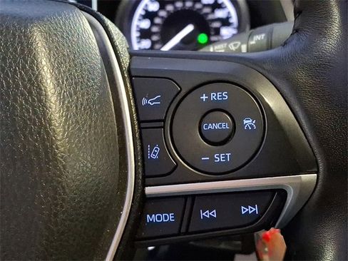 Certified 2023 Toyota Camry LE image 28