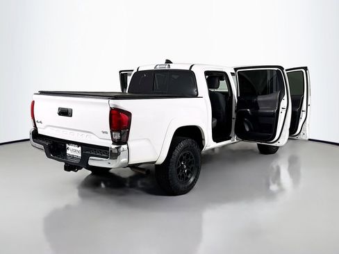 Used 2020 Toyota Tacoma SR5 image 26
