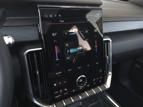 New 2026 GMC Yukon XL Denali w/ Denali Reserve Package AWD/4WD image 19