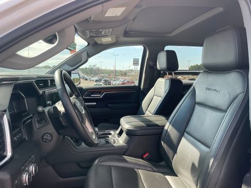 Used 2023 GMC Sierra 1500 Denali w/ Denali Reserve Package image 13
