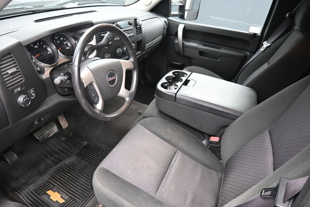 Used 2011 GMC Sierra 2500 SLE w/ Convenience Package AWD/4WD image 20