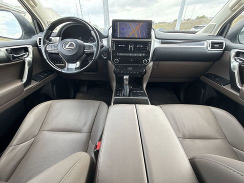 Used 2023 Lexus GX 460 Premium w/ Premium Package AWD/4WD image 19
