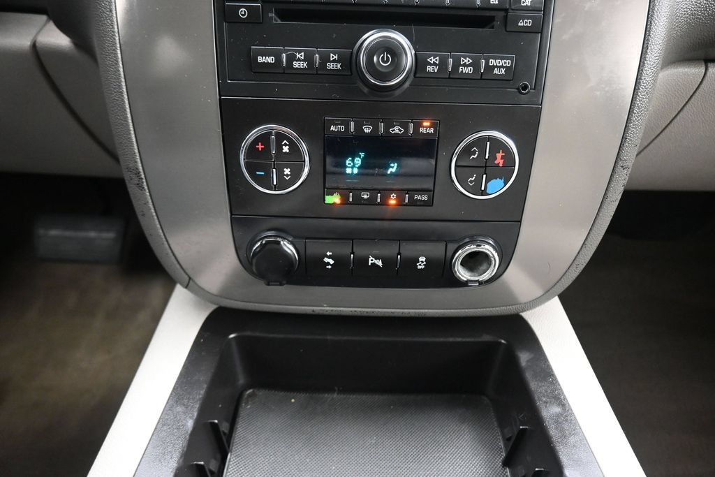 Used 2012 GMC Yukon SLT w/ SLT-2 Equipment Package RWD image 17