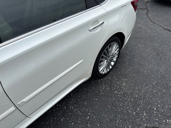 Used 2018 Toyota Avalon Limited w/ Protection Package FWD image 9