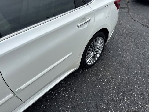 Used 2018 Toyota Avalon Limited w/ Protection Package FWD image 9