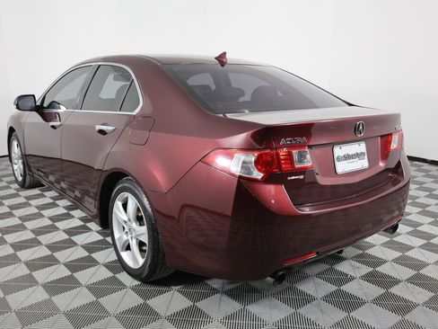 Used 2010 Acura TSX Sedan image 4