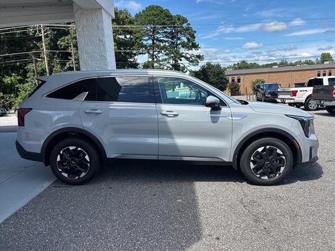 Used 2024 Kia Sorento S w/ Panoramic Sunroof Package AWD/4WD image 20