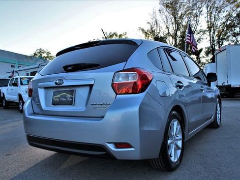 Used 2014 Subaru Impreza 2.0i Premium w/ All-Weather Package w/CVT image 5