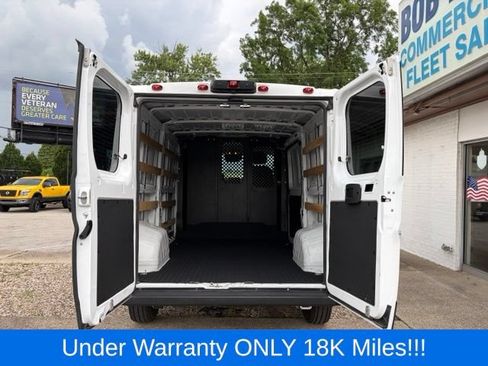 Used 2025 RAM ProMaster 2500 w/ U-Haul Equipment Group FWD image 6