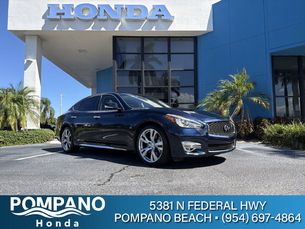 Used 2015 INFINITI Q70 L 3.7 w/ Deluxe Touring Package RWD image 1