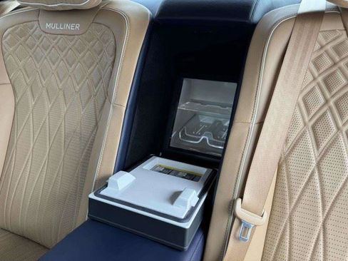 Used 2023 Bentley Flying Spur W12 AWD/4WD image 49